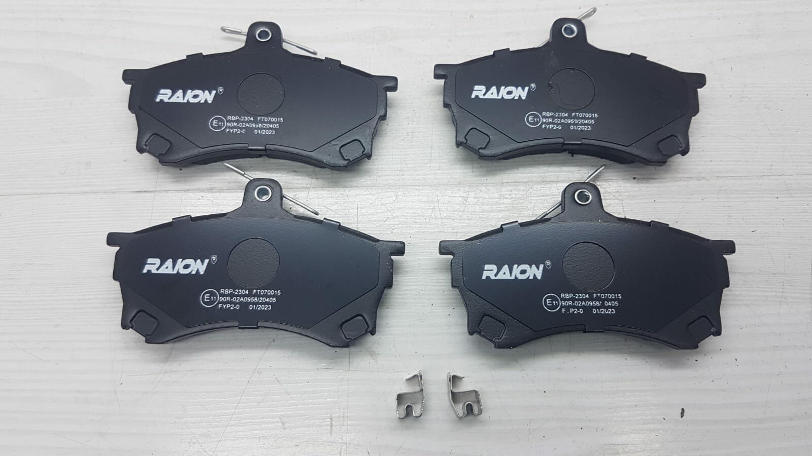 Balata Ön Carisma 1.6 96-00