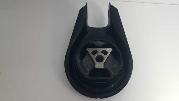 Motor Takozu Mazda 3 Arka Üst Sanziman Kulağı BP4K-39-040