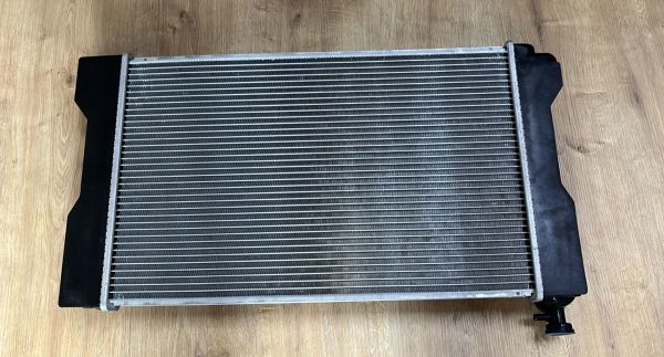 Radyatör Corolla A/T