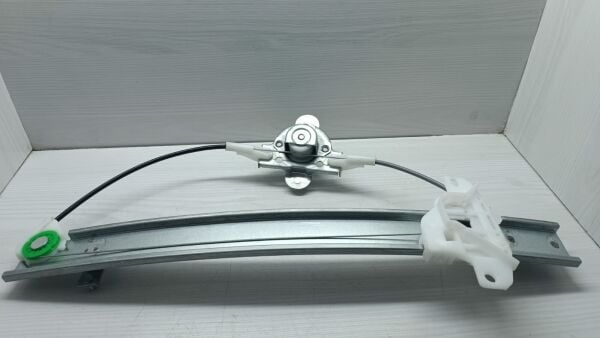 Cam Kriko Accent Sağ Arka 95-00 Manuel