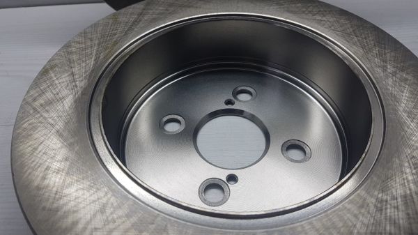 corolla arka fren diski dizel 280mm.düz2002-2006 TKM