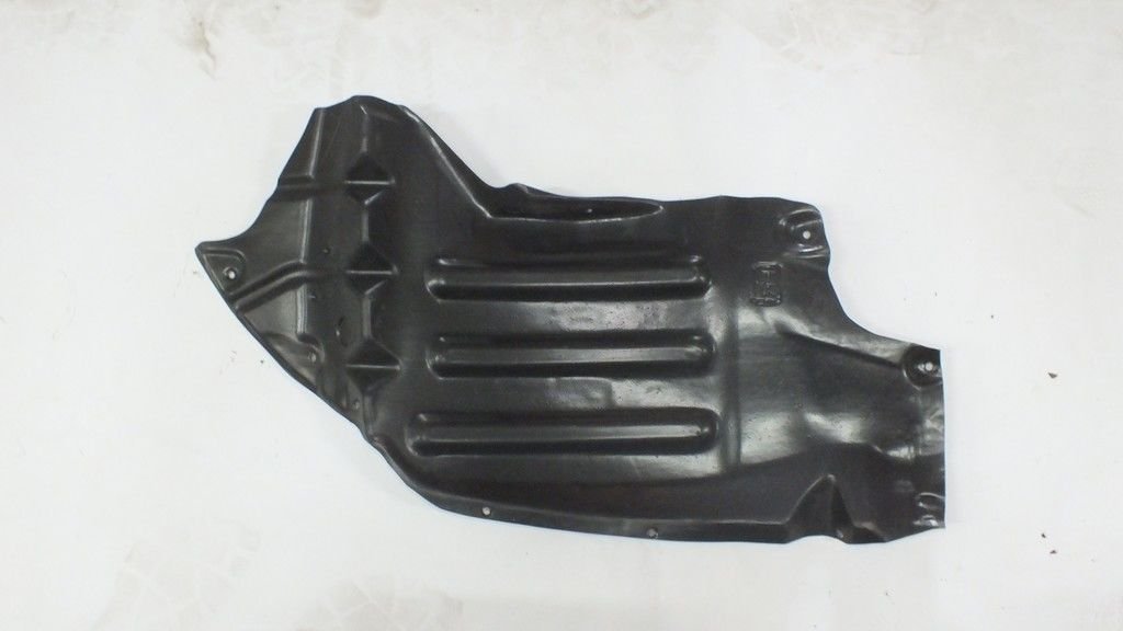 L200 2015-2018 ÇAMURLUK DAVLUNBAZI ÖNÜN ÖNÜ SAĞ