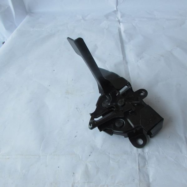 COROLLA 2008-2018 KAPUT KİLİDİ