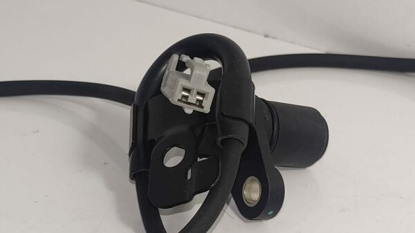 Abs Sensörü Avensis 97-02 Arka Sol Denso Tipi