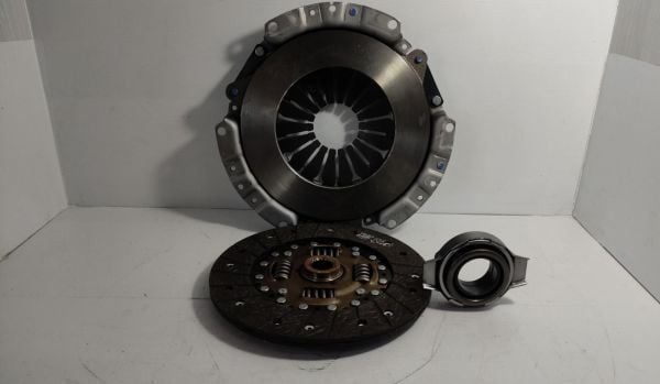 Debriyaj Seti Primera 1.6 /Vanetta Ld20/Maxima