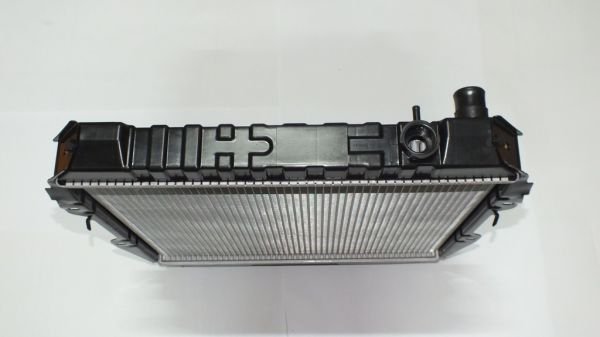 HILUX LN85 RADYATÖR MANUEL BRAZING TİP