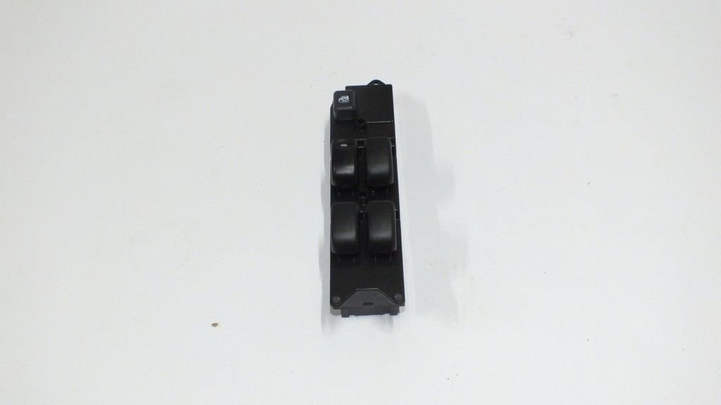 L200 2000-2006 CAM AÇMA DÜĞMESİ ÖN SOL