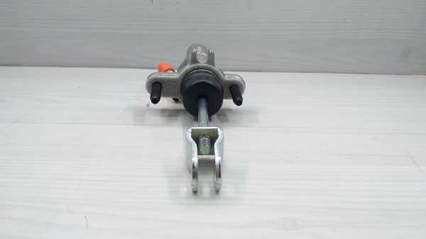 Üst Merkez Era Benzinli 41610-1g000 debriyaj silindiri