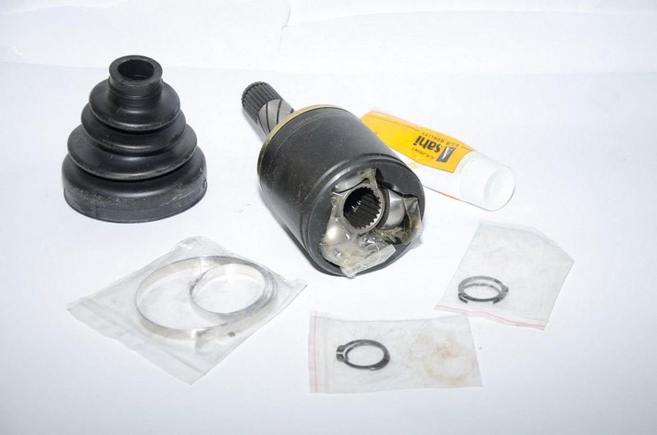 B2500 - RANGER 4X4 02-06 İÇ AKS KAFASI VE KÖRÜK KİTİ  SAĞ YM