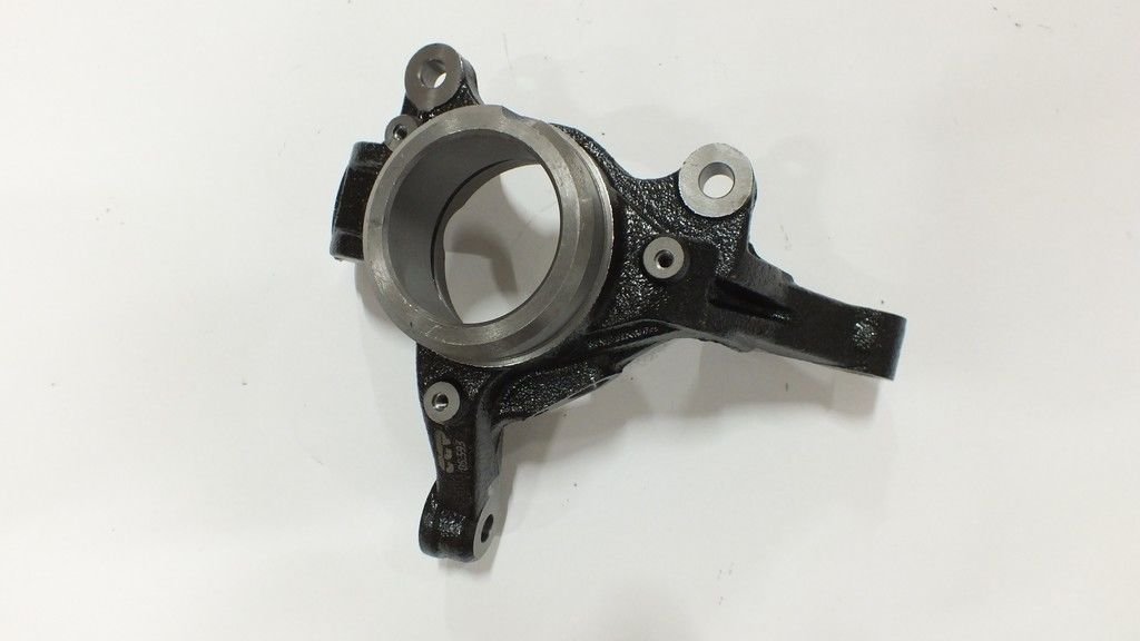 COROLLA 2003-2006 AKS TAŞIYICI ÖN SOL