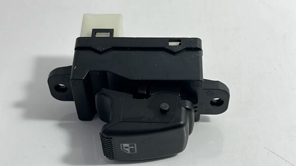 CAM DÜGME I10 07- SAG