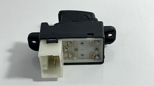 CAM DÜGME I10 07- SAG