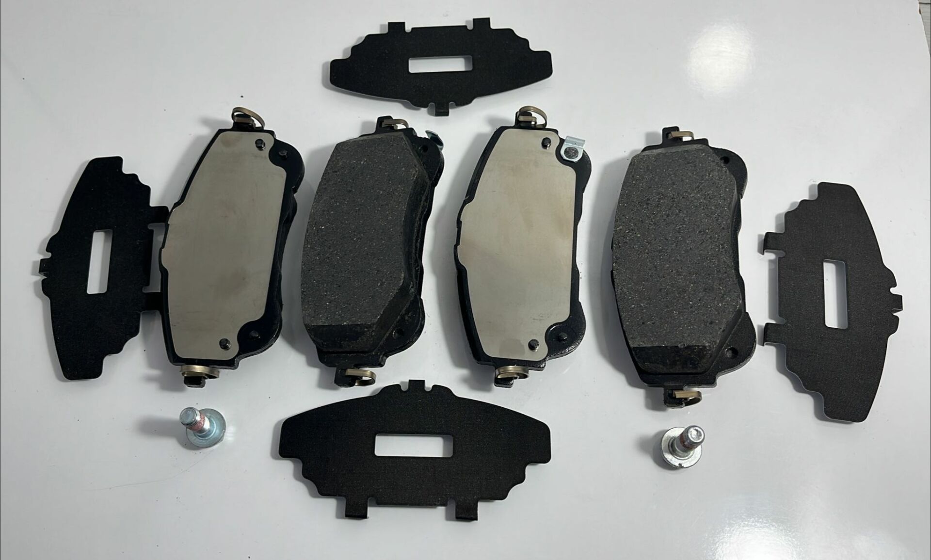 BALATA ÖN COROLLA 19- 1.8 HYBRID