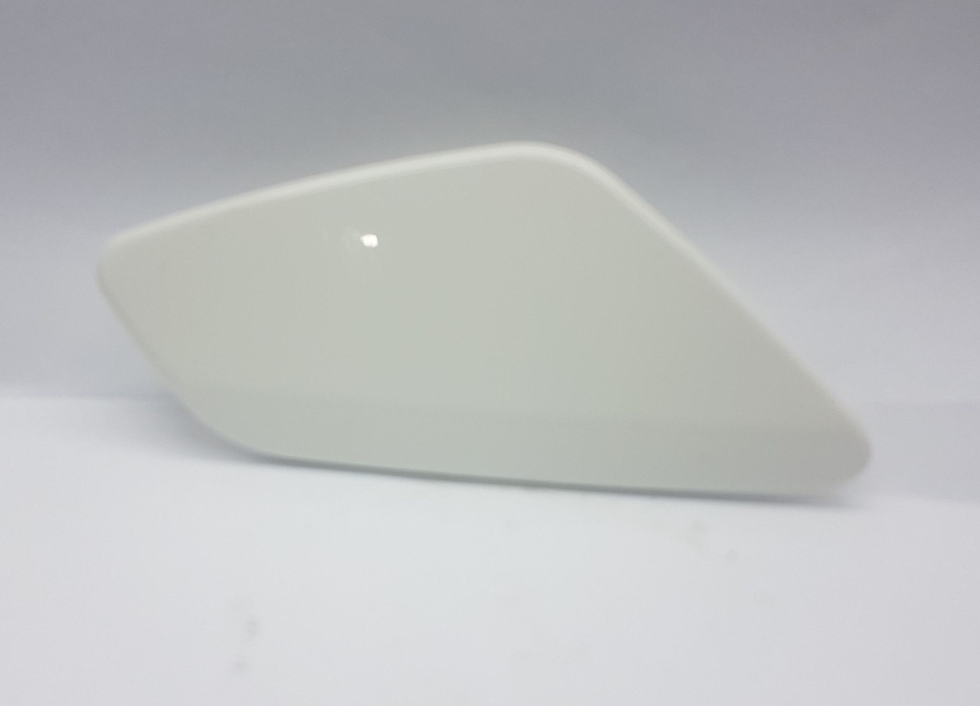 Far Yikama kapağı Corolla Sağ 2006-2013