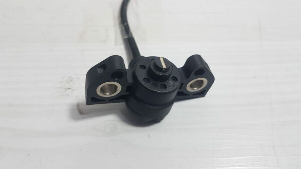 crv abs sensörü sağ arka 97-01