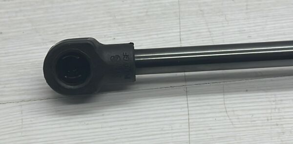 bagaj Amortisörü Yaris 06-