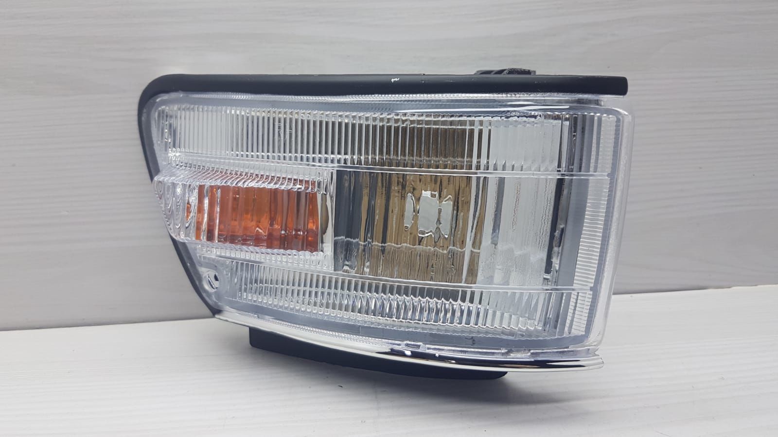 Sinyal Corolla Sağ 1988-1992 Liftback