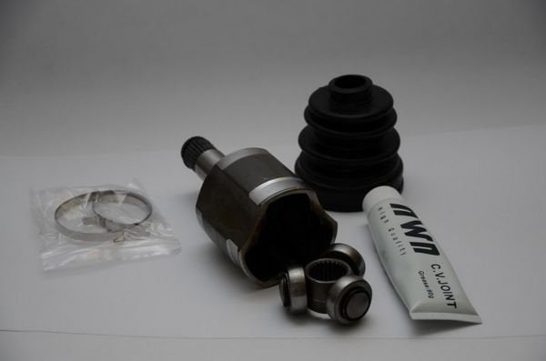 626 1,8 2,0 1988-1991 İÇ AKS KAFASI VE KÖRÜK KİTİ SOL