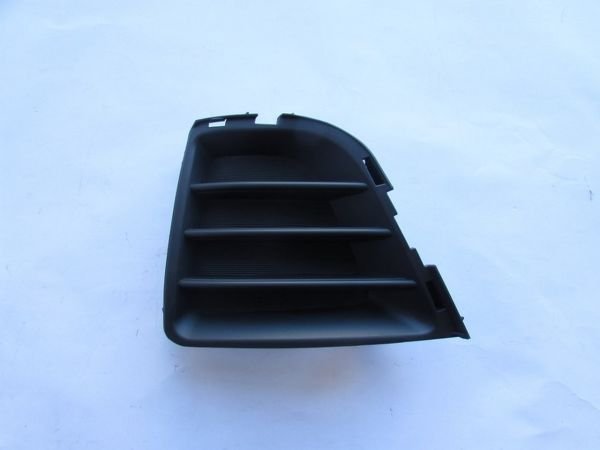 COROLLA 2013- SİS LAMBA KAPAĞI (SİS DELİKSİZ) SOL