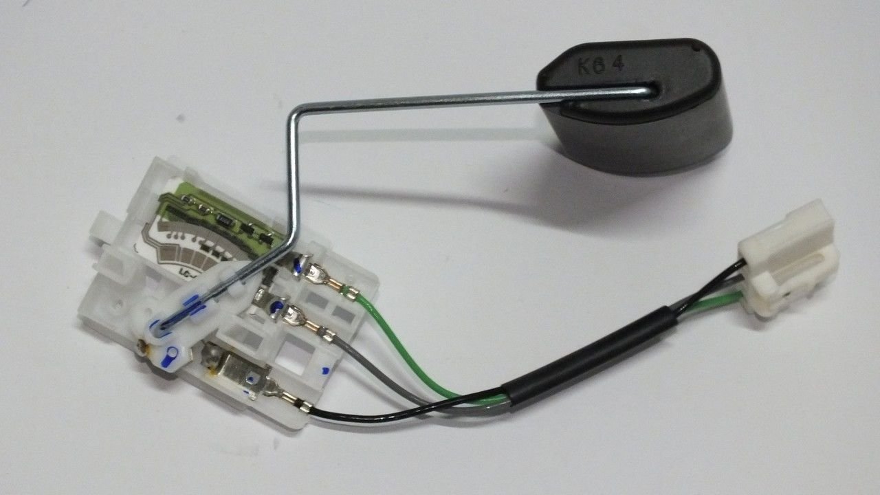 ACCENT 2000-2002 YAKIT DEPO ŞAMANDIRASI 3 FİŞLİ