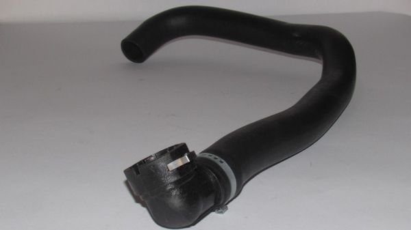 BLUE 2011- DİZEL/RIO 2012- RADYATÖR ALT HORTUMU