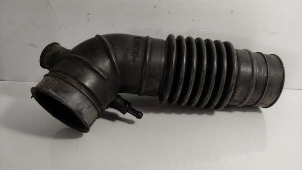 Hava Filtre Hortumu Sonata 01-05