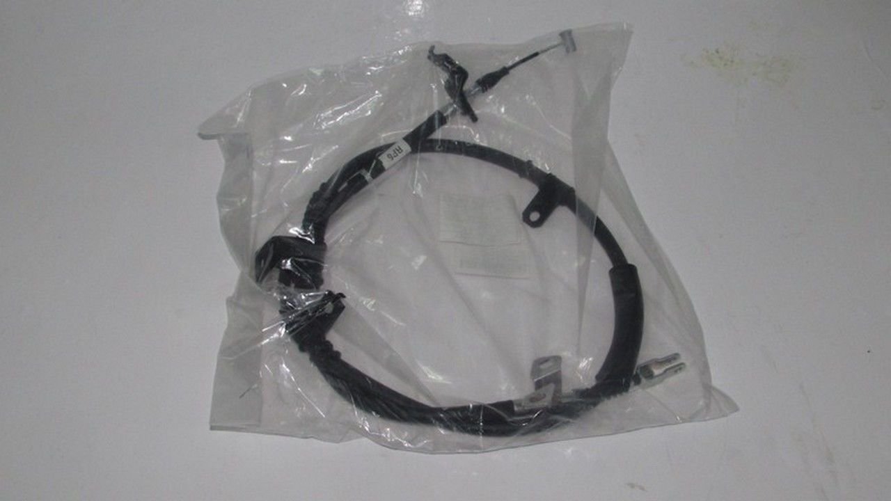 H100 KMY 2004-  ÇİFT KABİN EL FREN TELİ ARKA SOL