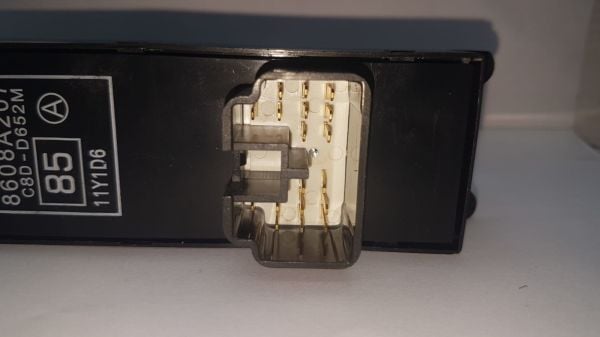 Cam dügme Lancer 2008- Sol