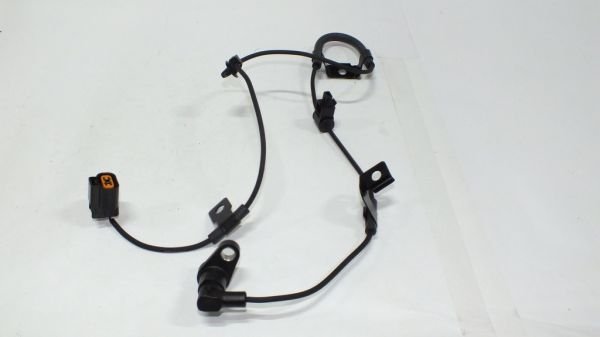 L200 CR 2010- ABS SENSÖRÜ ARKA SOL