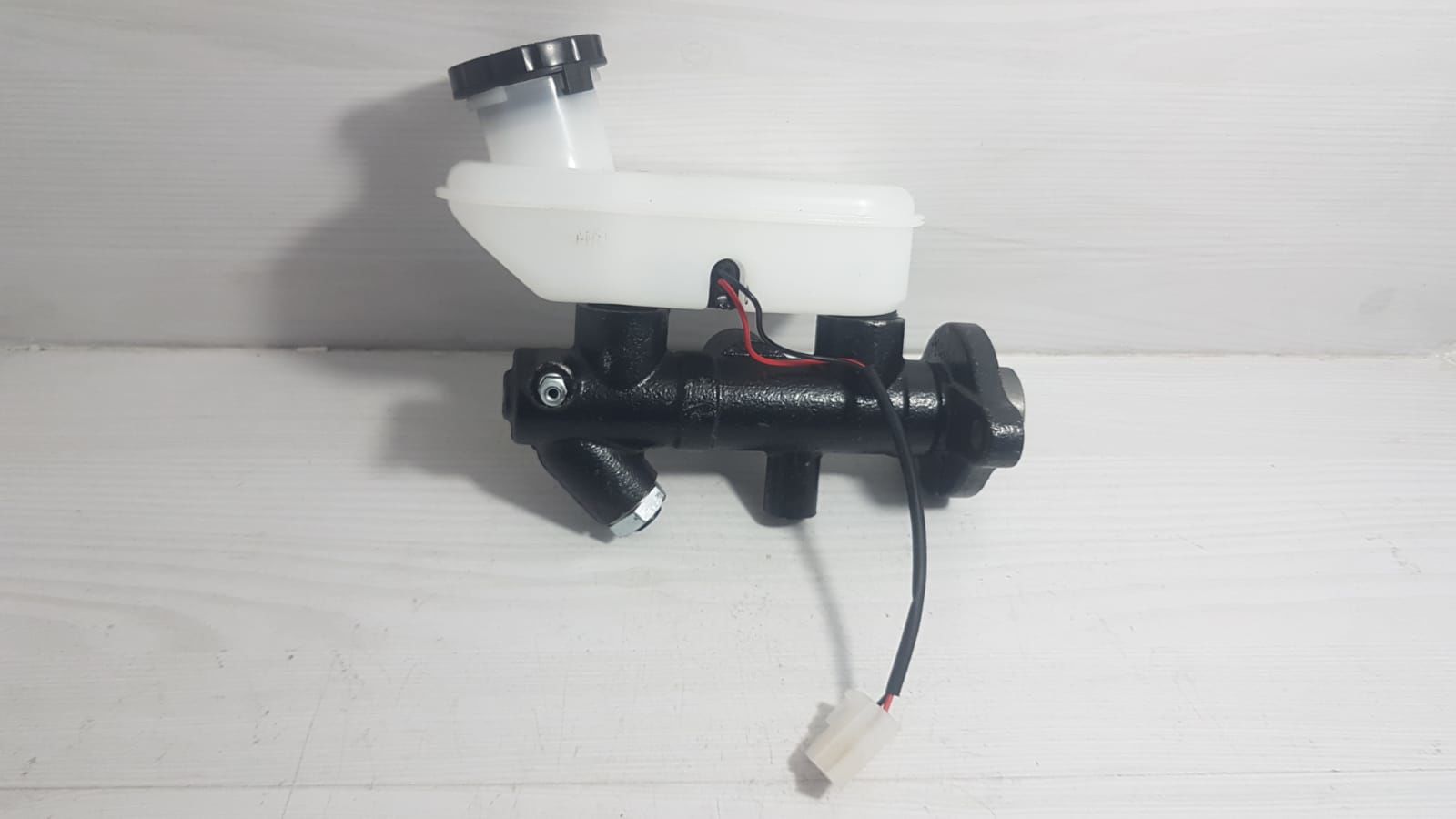 e2200 87-96/ceres 2.4/besta ana merkez