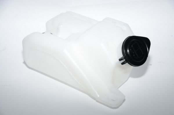 STAREX 2002-2008 SİLECEK SU DEPOSU ARKA