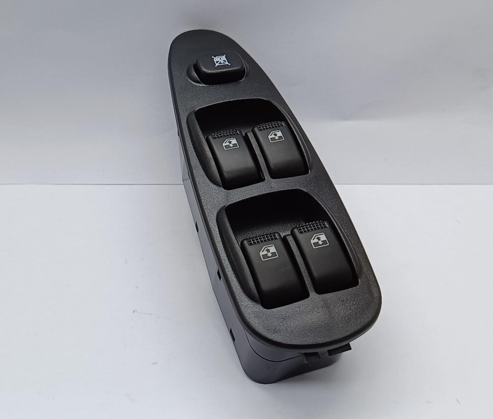 CAM DÜGME SHUMA 2001-2004 SOL ÖN