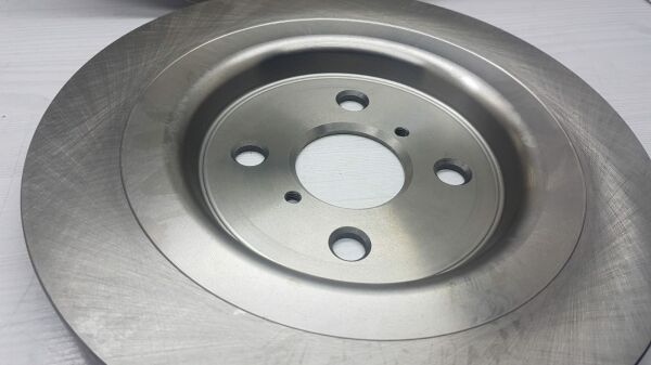 yaris arka fren diski 278mm.2006-2011