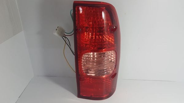 b2500 stop sağ 03-05