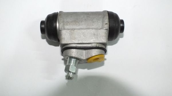 ACCENT 95- / ELANTRA 96- FREN MERKEZİ ARKA SOL