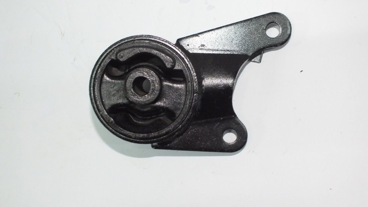 626 1992-1997 MOTOR TAKOZU SOL MANUEL - OTOMATİK