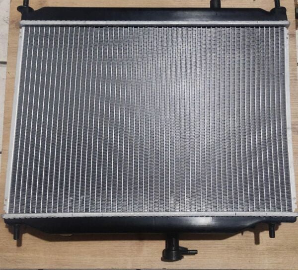 RADYATÖR ERA DIZEL OTOMATIK vites