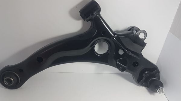 avensis salıncak sağ 97-02