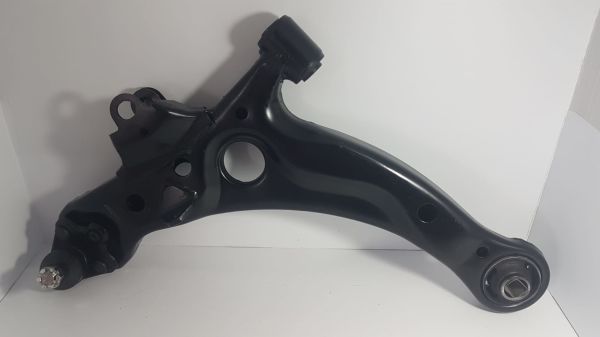 avensis salıncak sol 97-02