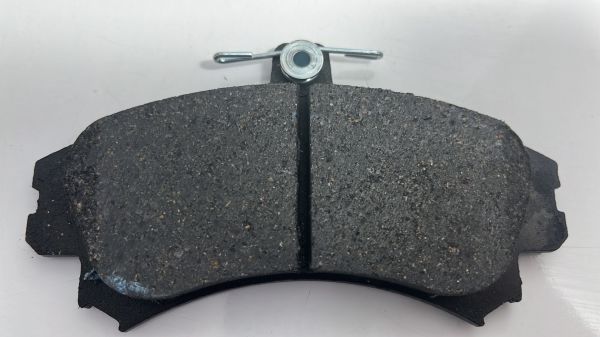 BALATA ÖN CARISMA 1.8 96-00/COLT 05-