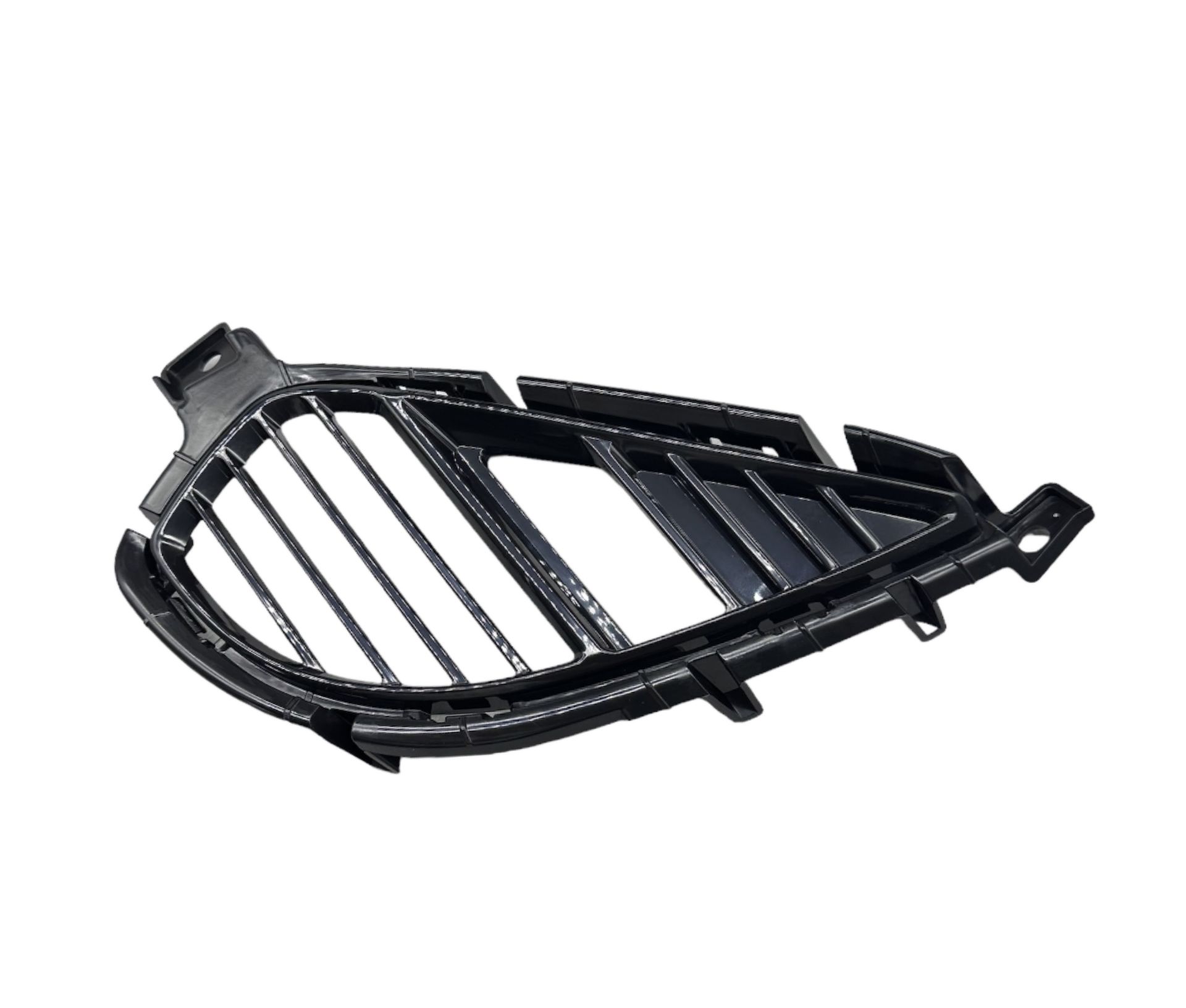 KAPAK REFLEKTÖR TAMPON CERATO 22-24 ARKA LH