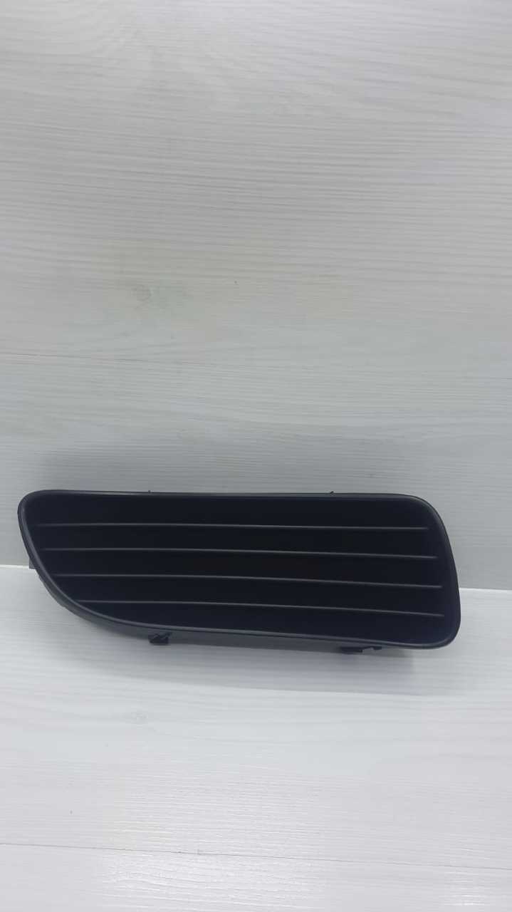 Sis kapağı Corolla Sağ 00-02 Sis Deliksiz