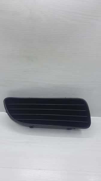 Sis kapağı Corolla Sağ 00-02 Sis Deliksiz