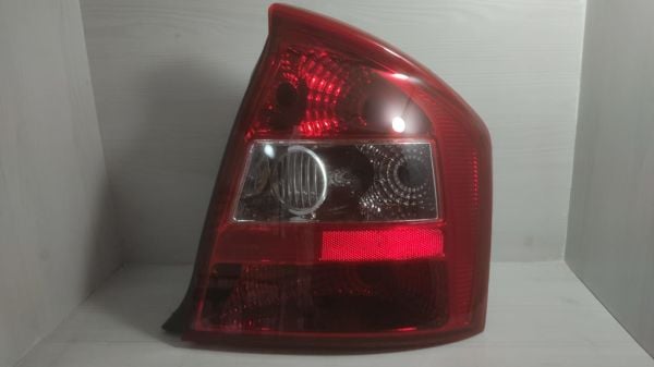 Kıa cerato 03-06 stop sag sedan