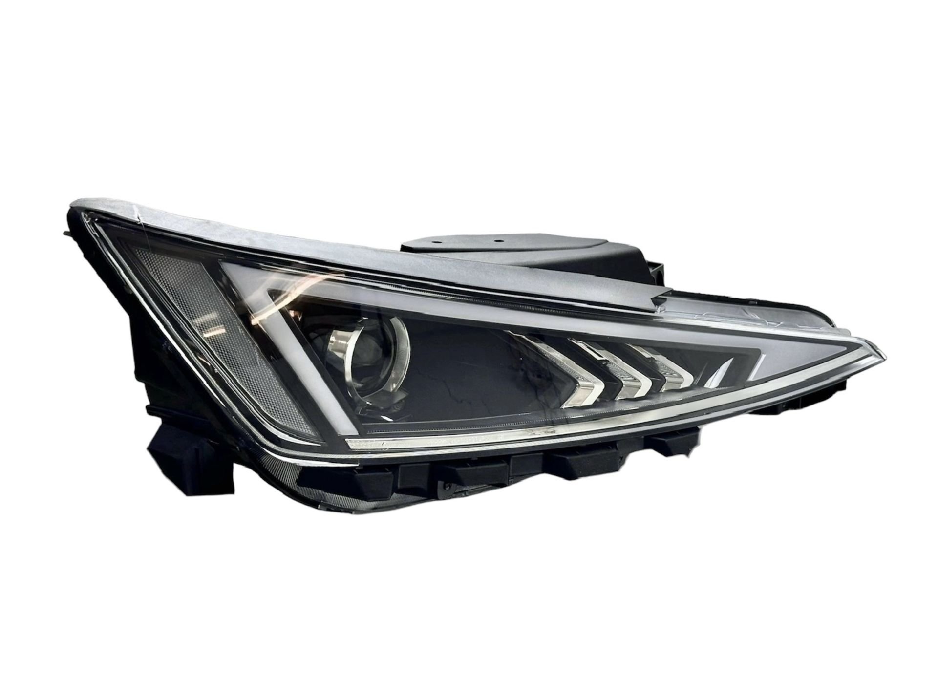 FAR ELANTRA 19-21 RH (LEDLİ/ELEKTRİKLİ)