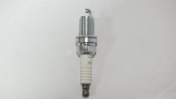 ACCORD 90-98 / PRELUDE / CIVIC 06-12 H.B 1.4 / CRV 97-02 / ROVER 600 93-00 / OPEL CALIBRA / CRUZE 1.6 F16D ATEŞLEME BUJİSİ