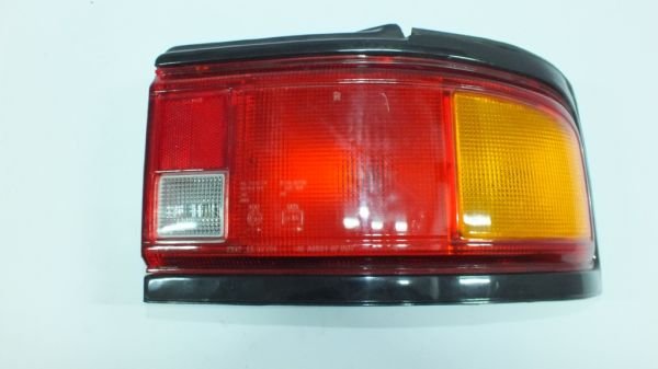 323 1993-1995 SEDAN STOP LAMBASI SAĞ