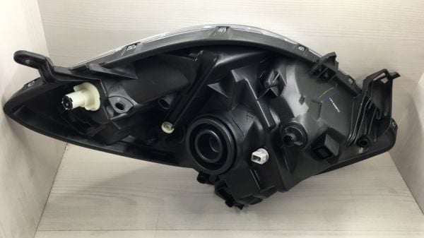 Far Yaris Sol 06- Elk.