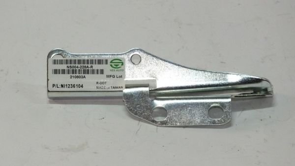 SUNNY 1990-1991 KAPUT MENTEŞESİ SAĞ