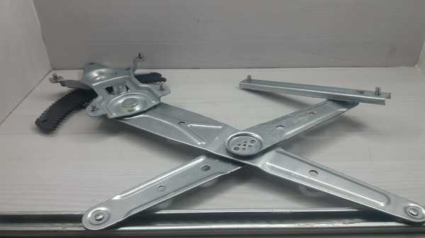 Hyundaı Kmy 2005- Cam Krıko Sol Elklı